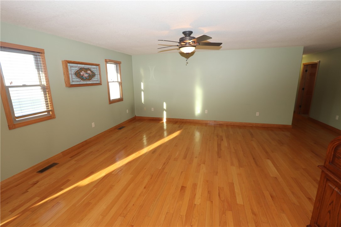 1714 Nw Second Street Property Photo 4