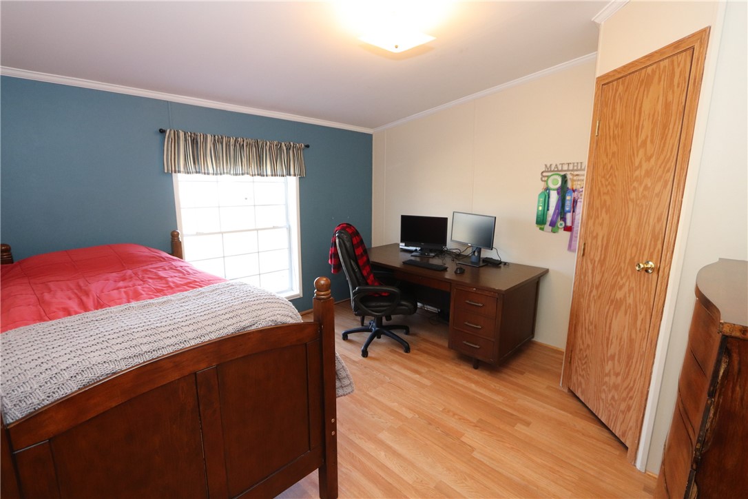 530 W Walnut Street Property Photo 17
