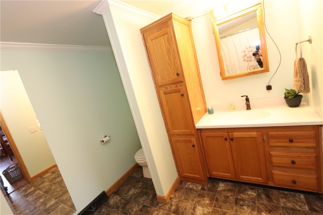 530 W Walnut Street Property Photo 22