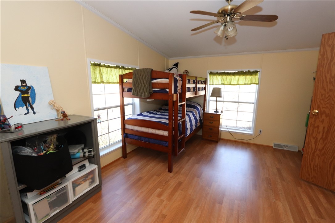 530 W Walnut Street Property Photo 24