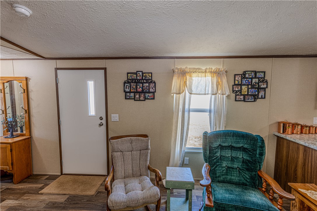 102 N Superior Street Property Photo 10