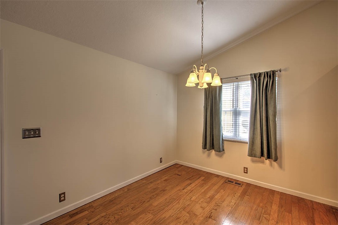883 Hancock Drive Property Photo 11