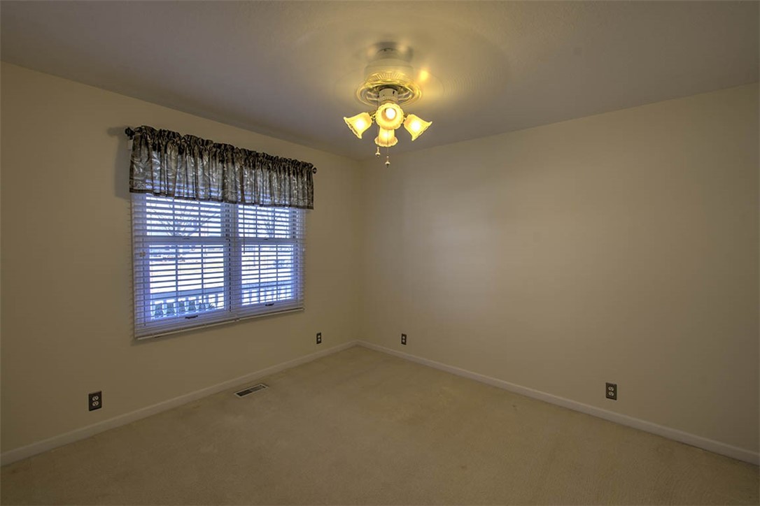 883 Hancock Drive Property Photo 14