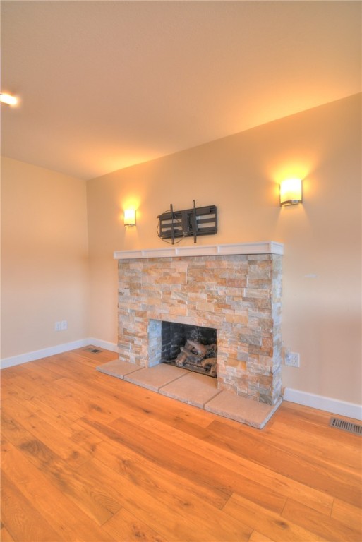 435 S Lake Shore Drive Property Photo 8