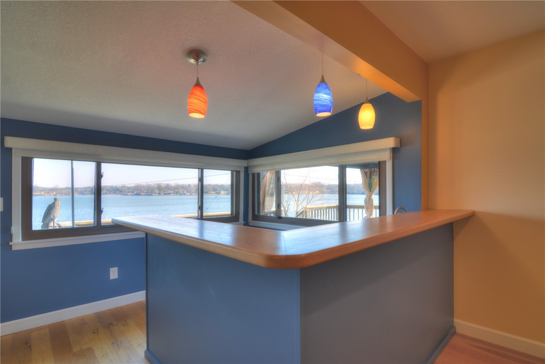 435 S Lake Shore Drive Property Photo 11