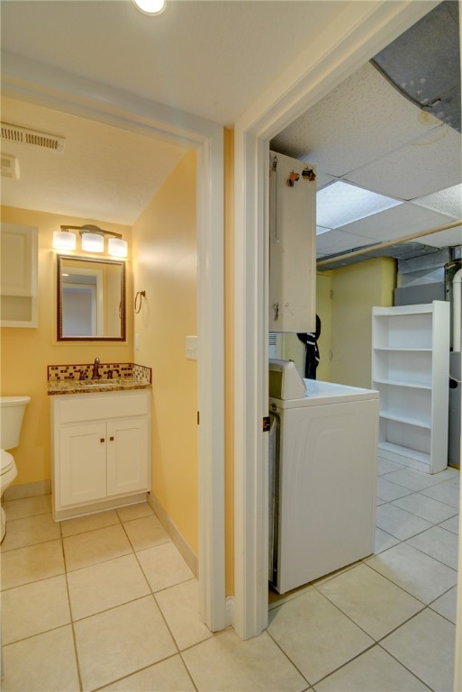 435 S Lake Shore Drive Property Photo 17