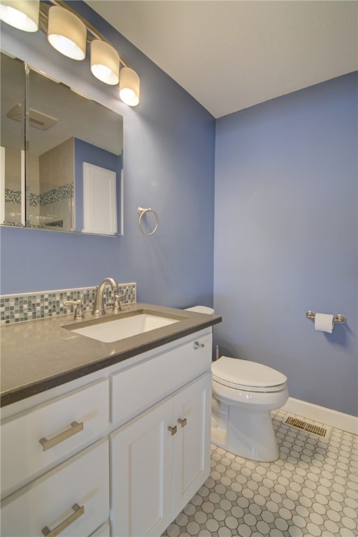 435 S Lake Shore Drive Property Photo 22