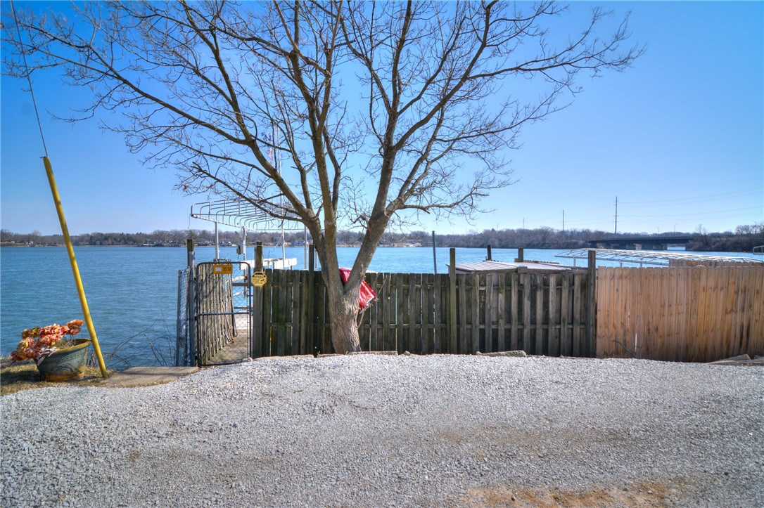 435 S Lake Shore Drive Property Photo 32