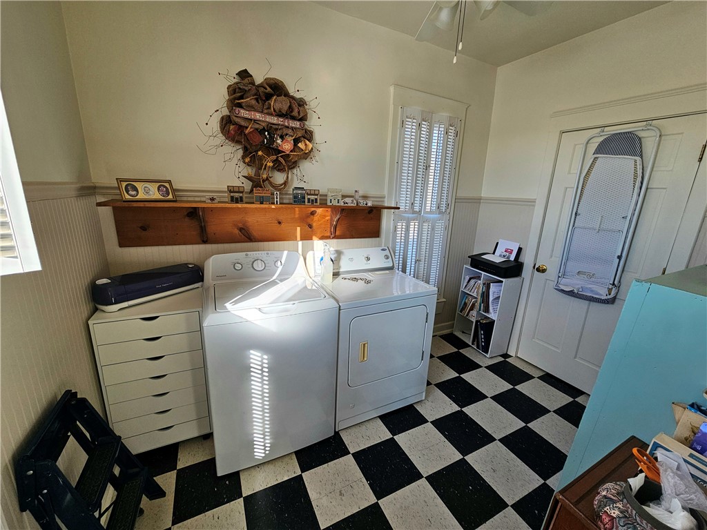16077 500 North Road Property Photo 9