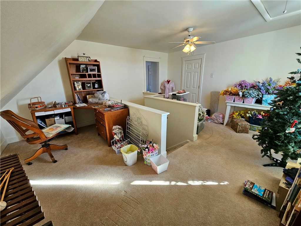 16077 500 North Road Property Photo 10