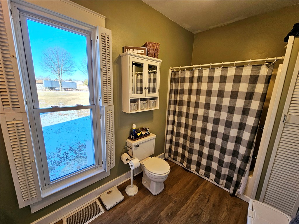 16077 500 North Road Property Photo 15