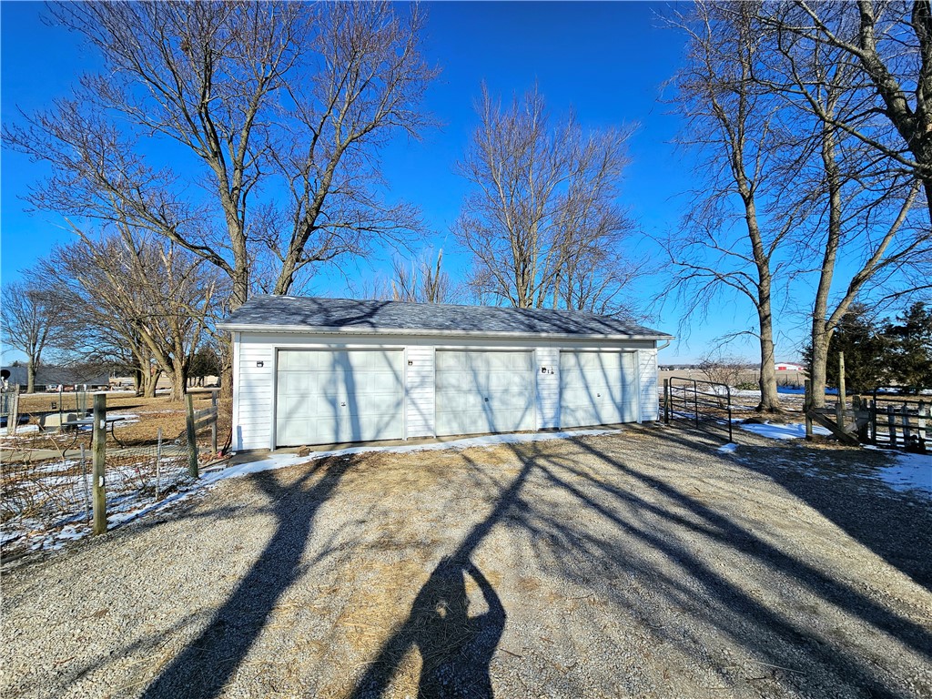 16077 500 North Road Property Photo 23