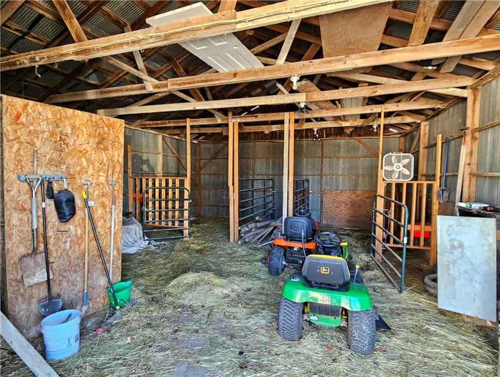 16077 500 North Road Property Photo 27