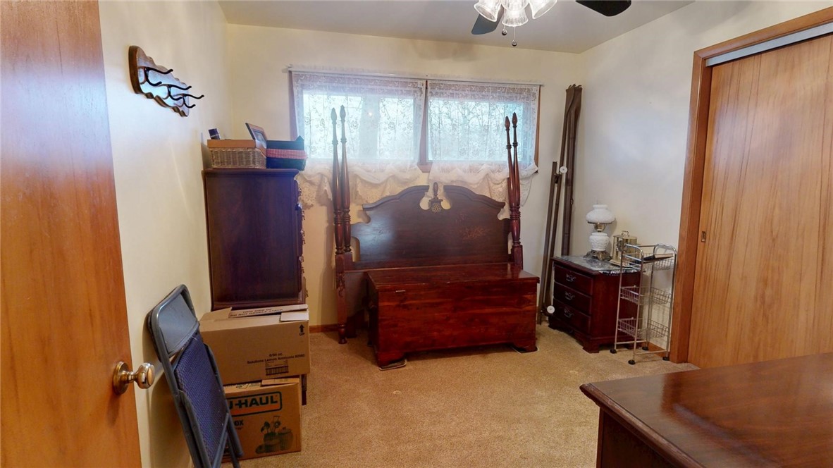 87 Woodhill Court Property Photo 12