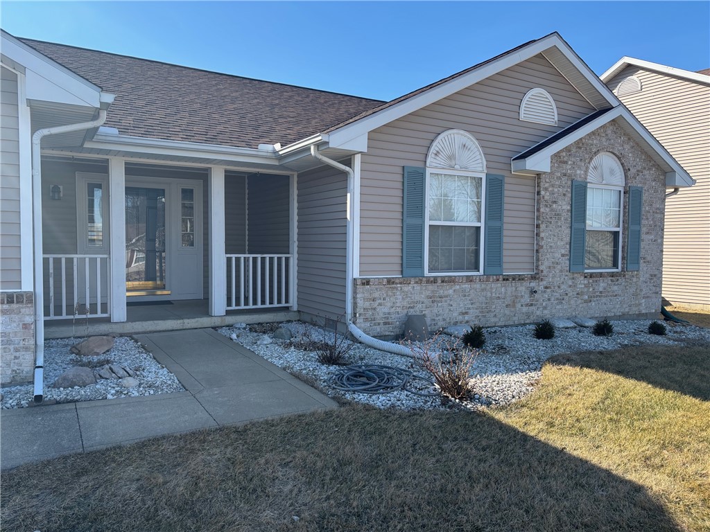 3136 Cobblestone Lane Property Photo 2