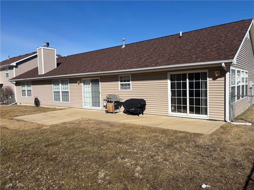 3136 Cobblestone Lane Property Photo 4