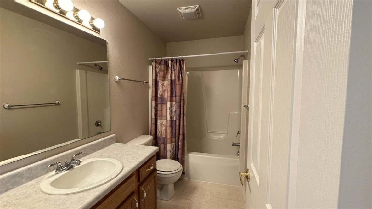 3136 Cobblestone Lane Property Photo 21