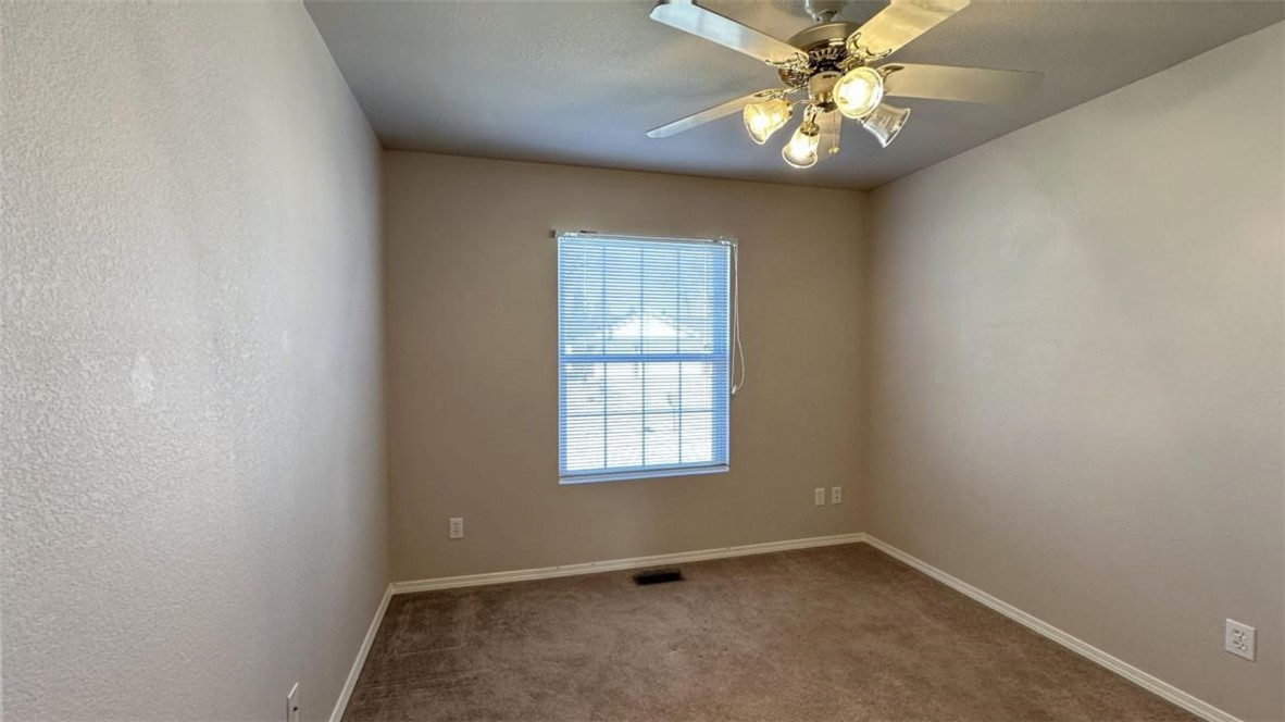 3136 Cobblestone Lane Property Photo 23