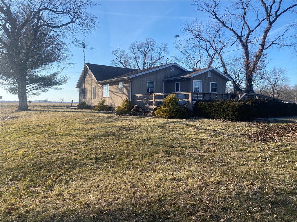 8886a N 250 Street Property Photo 2