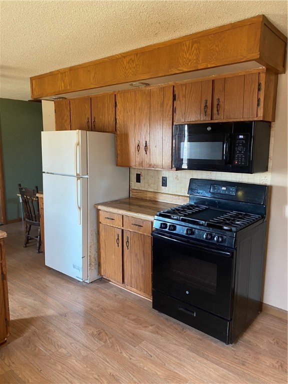 8886a N 250 Street Property Photo 8