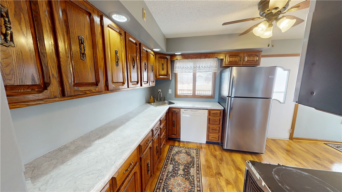 22827 N 1450 East Road Property Photo 23
