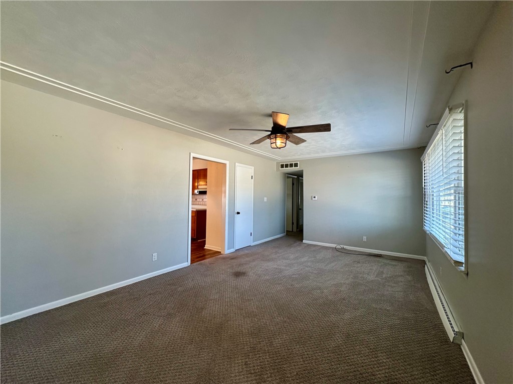 913 S 34th Street Property Photo 2