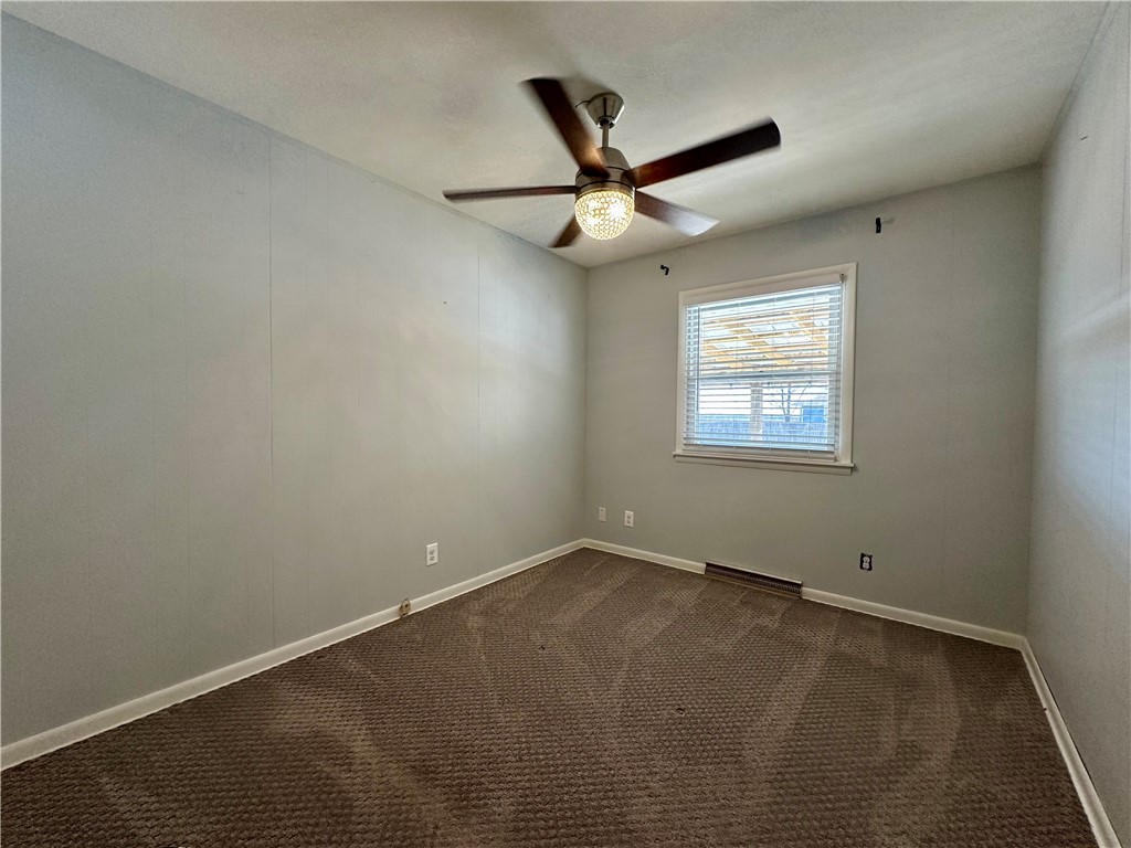 913 S 34th Street Property Photo 7