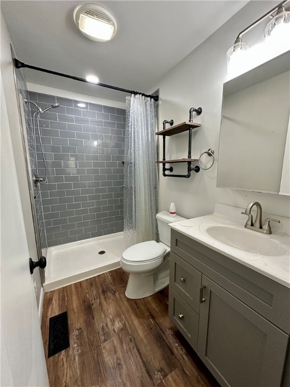 913 S 34th Street Property Photo 8