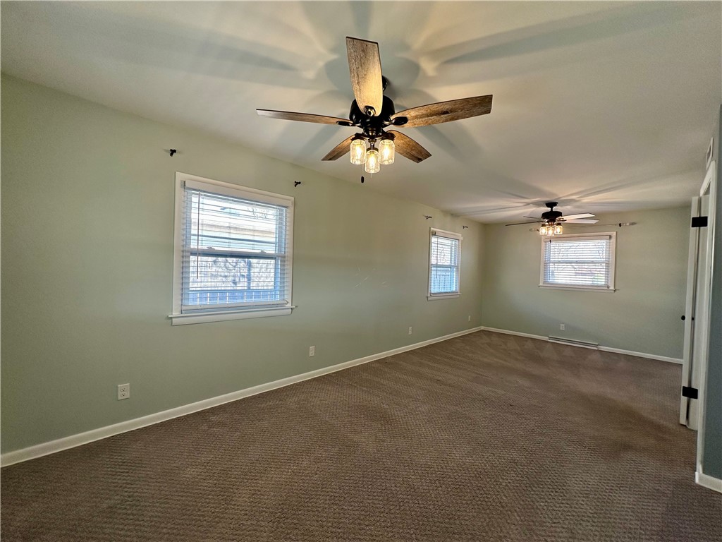 913 S 34th Street Property Photo 9