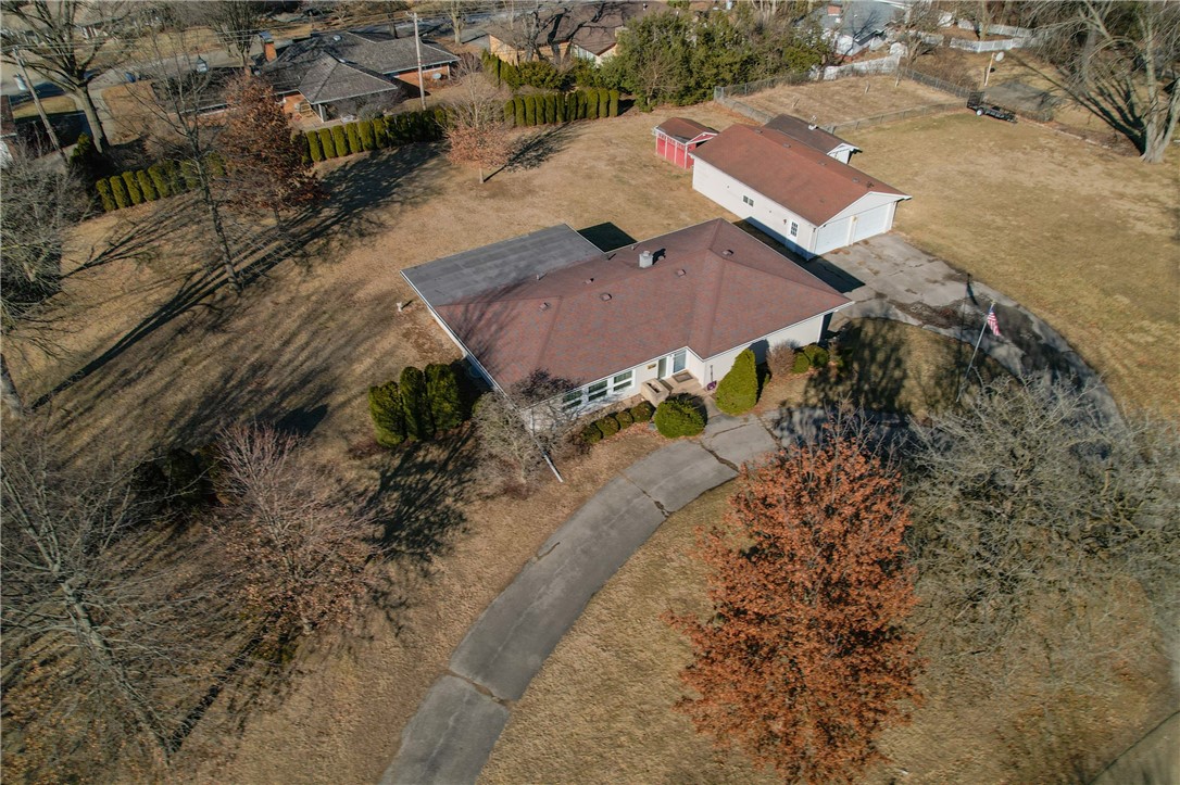 501 E Roselawn Street Property Photo 3