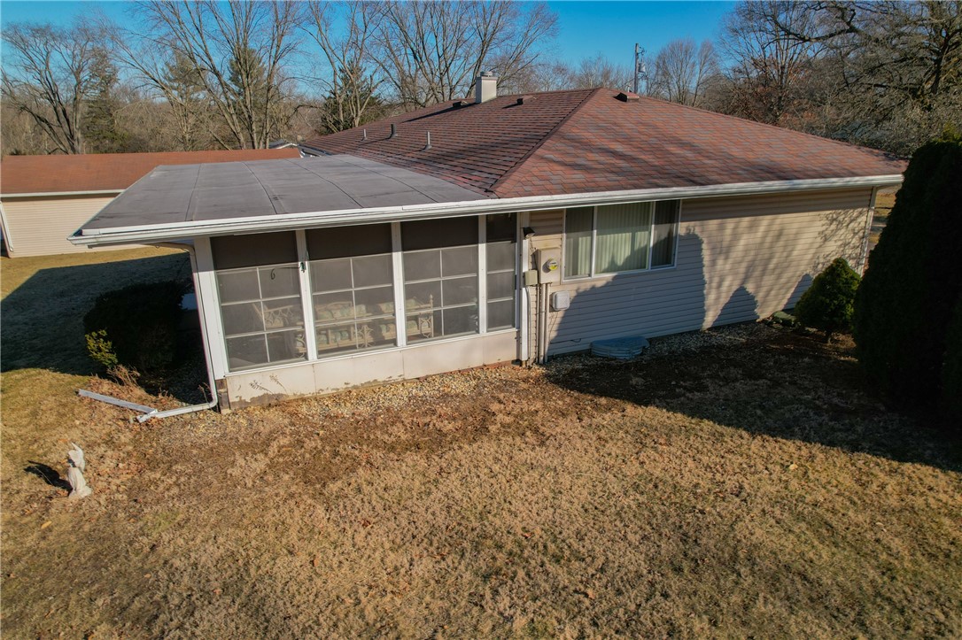 501 E Roselawn Street Property Photo 10