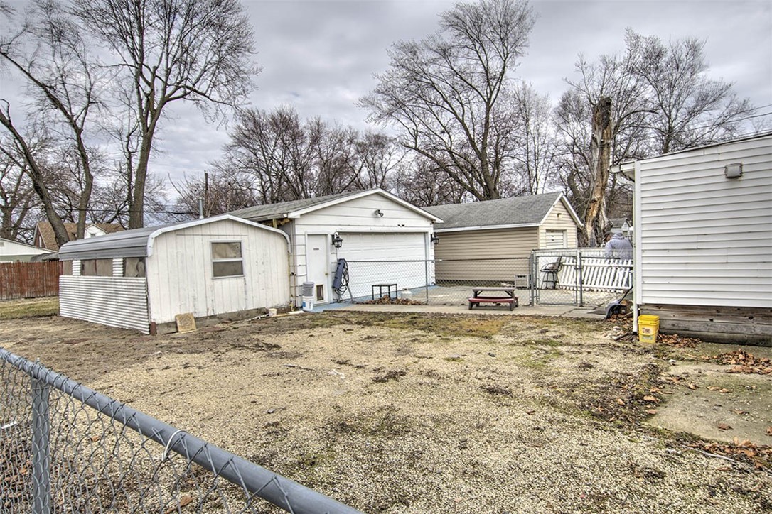 2316 E Division Street Property Photo 14