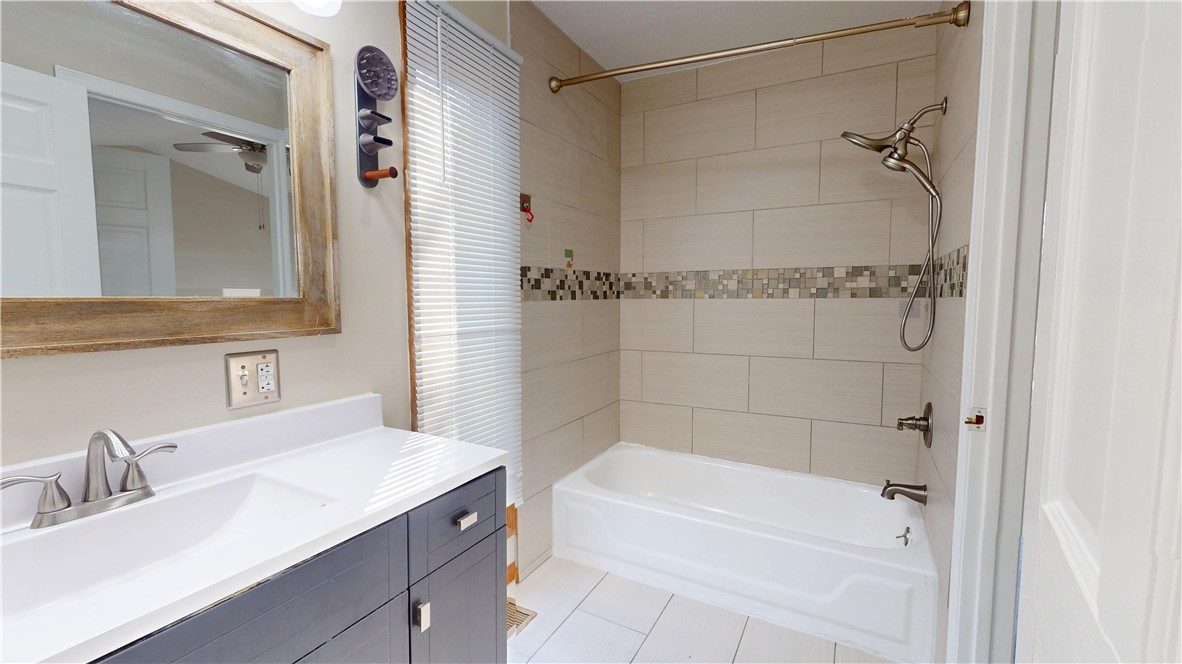 3724 Briarwood Street Property Photo 28