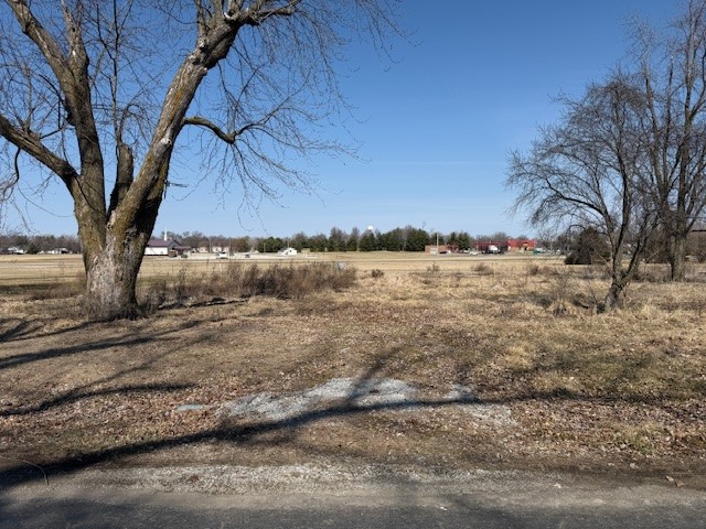 124 Vincennes Road Property Photo 3