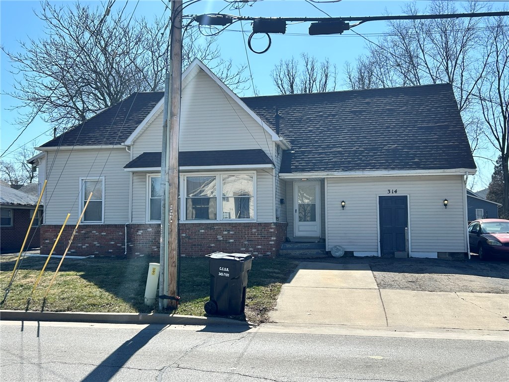 314 Polk Avenue Property Photo 1