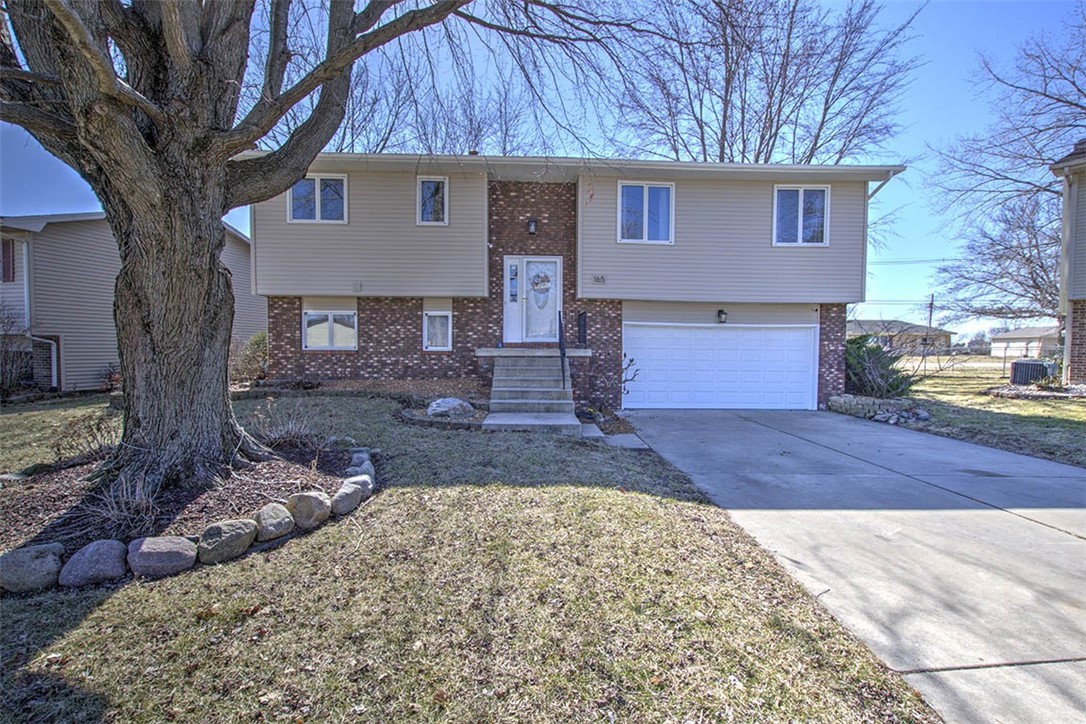 165 White Pines Circle Property Photo