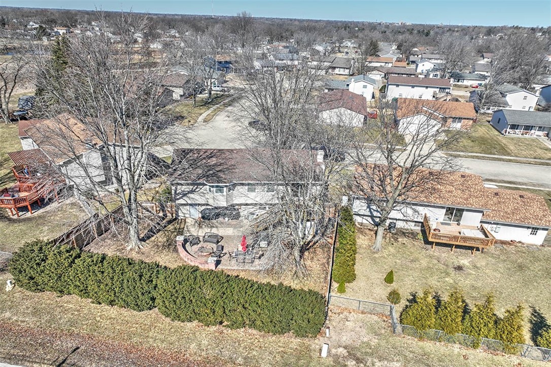 165 White Pines Circle Property Photo 4