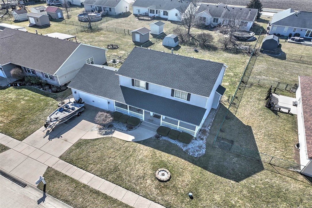 1365 Country Lane Property Photo 2