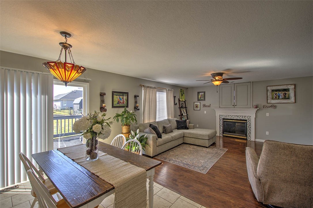 1365 Country Lane Property Photo 12