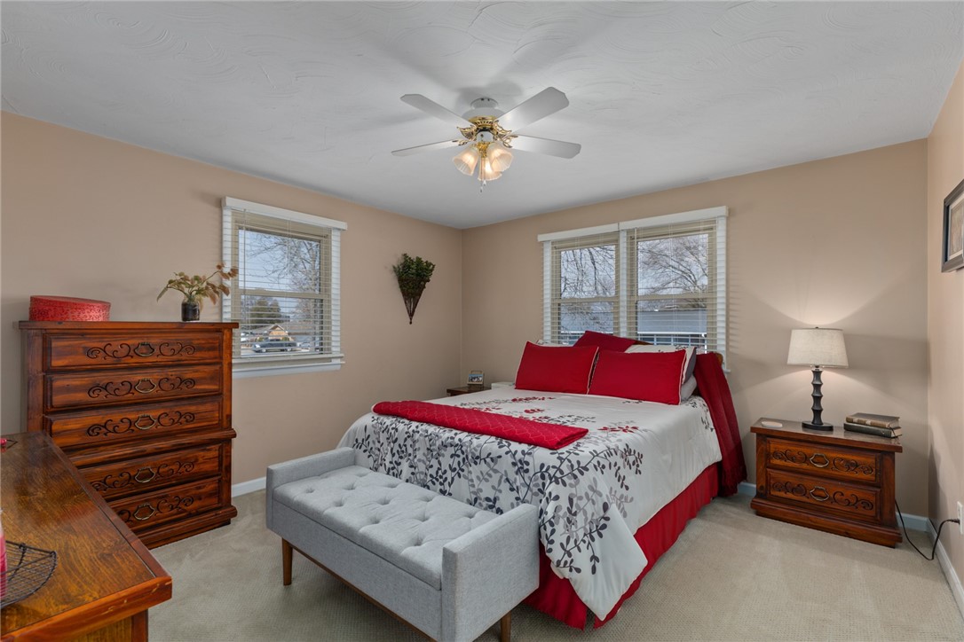 623 E North Avenue Property Photo 25