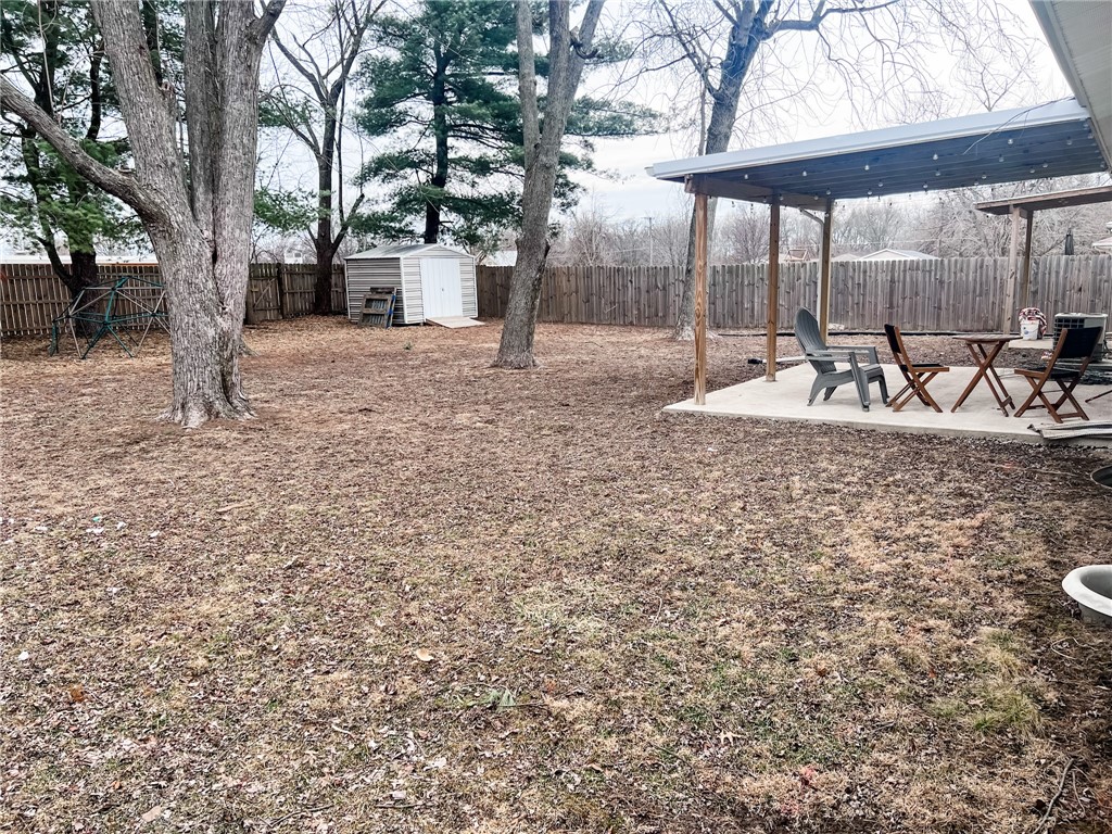 1016 Douglas Street Property Photo 17