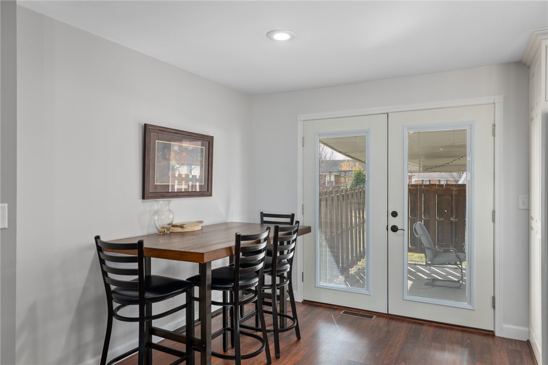 1107 Collins Drive Property Photo 15