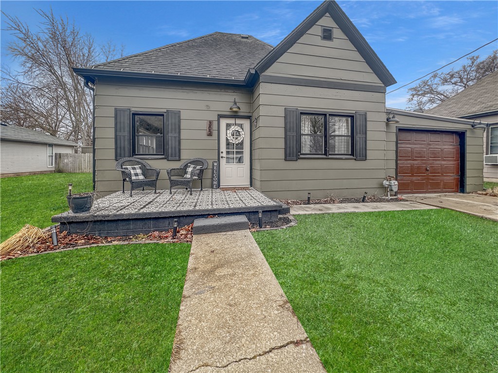 302 W South Street Property Photo