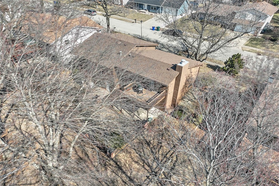 4735 Dogwood Court Property Photo 4