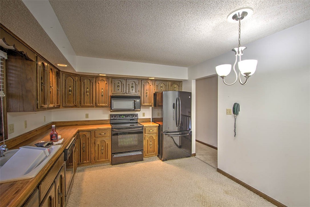 4735 Dogwood Court Property Photo 14