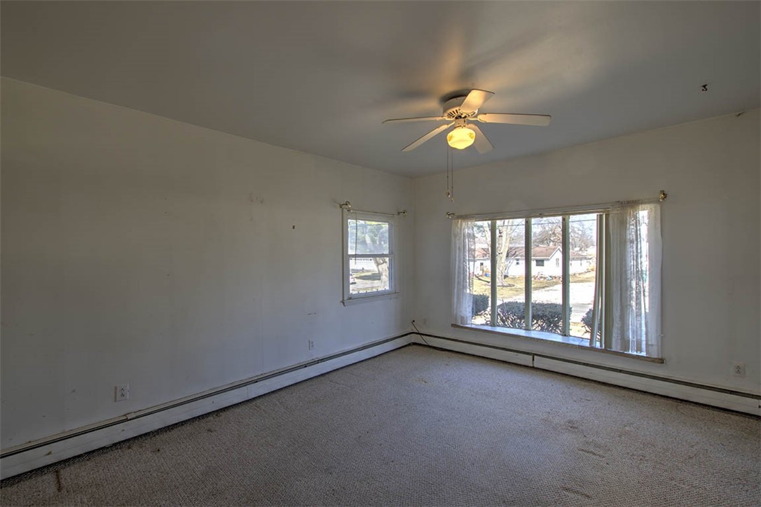 145 W Roberts Drive Property Photo 5