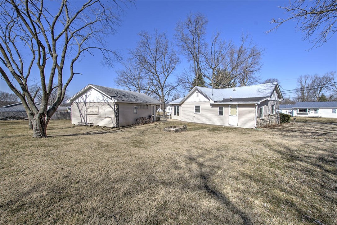 145 W Roberts Drive Property Photo 15