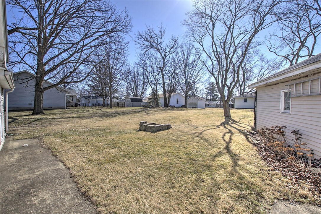 145 W Roberts Drive Property Photo 18