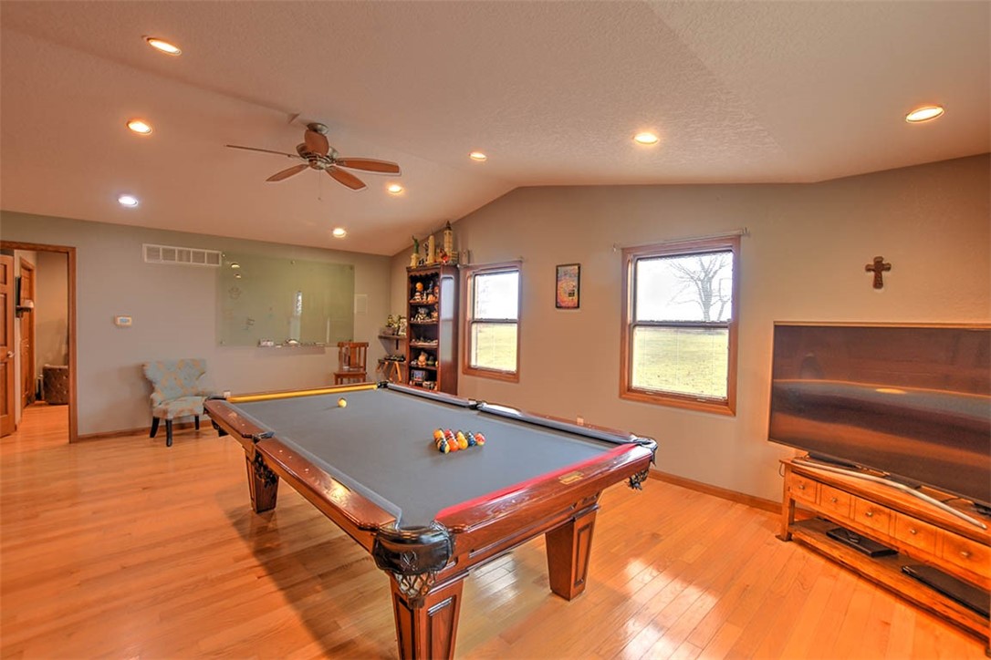 2112 E Elwin Road Property Photo 17