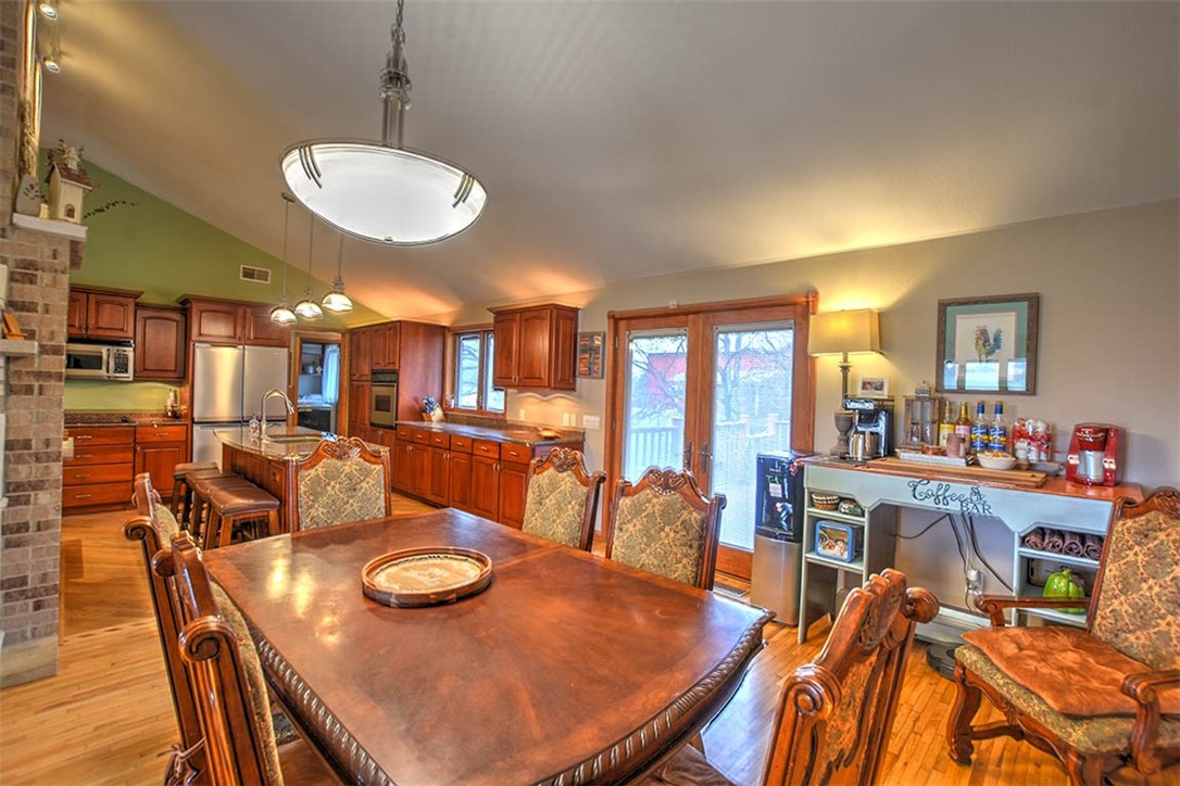 2112 E Elwin Road Property Photo 19